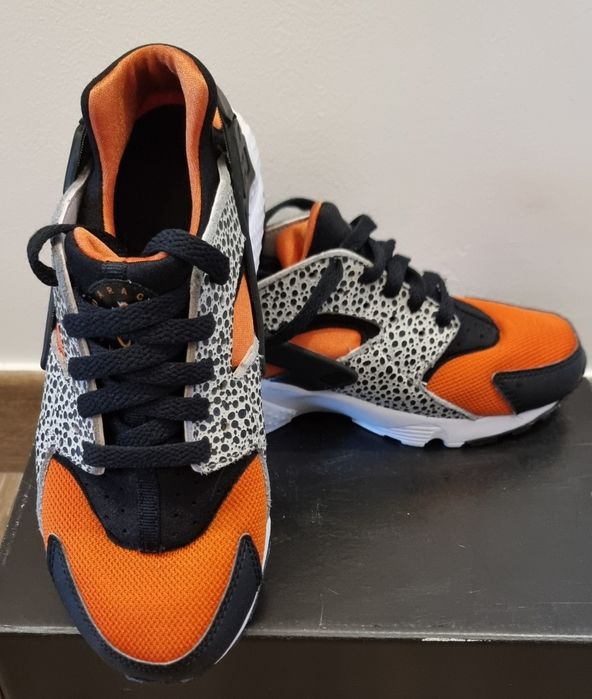 Adidasi Nike marimea 37.5