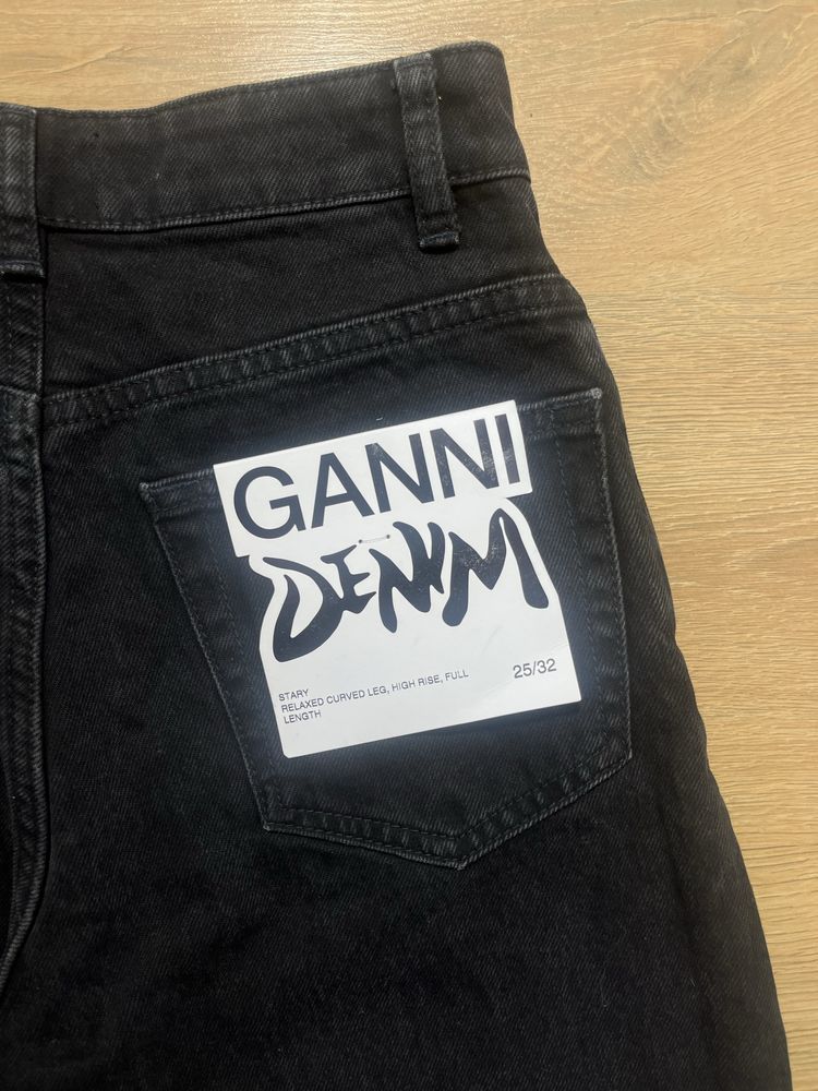 Ganni нови дамски дънки W25