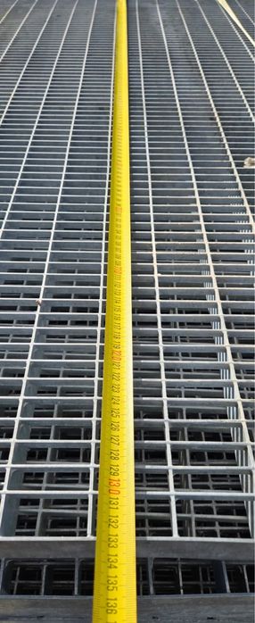 Gratare zincate industriale 1300x1000