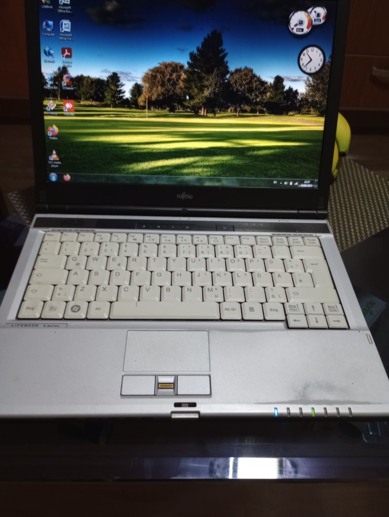 Laptop Fujitsu Lifebook