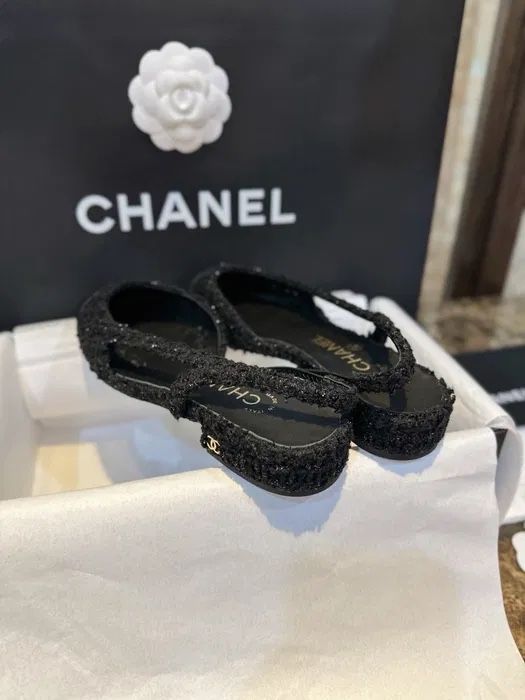 Chanel 35-42