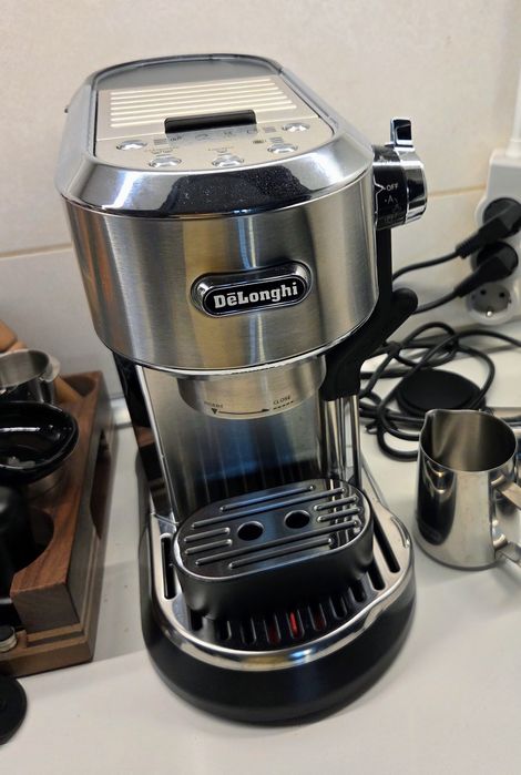 DeLonghi Dedica Maestro Plus EC950.M