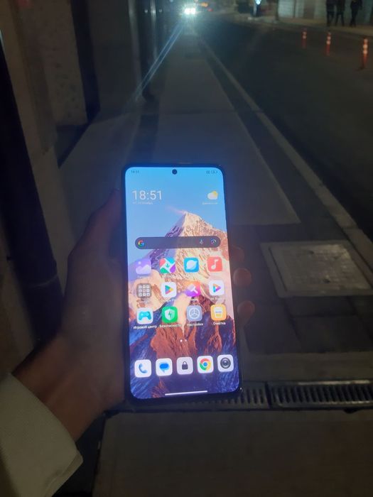 Redmi not 13 8+8/128gb