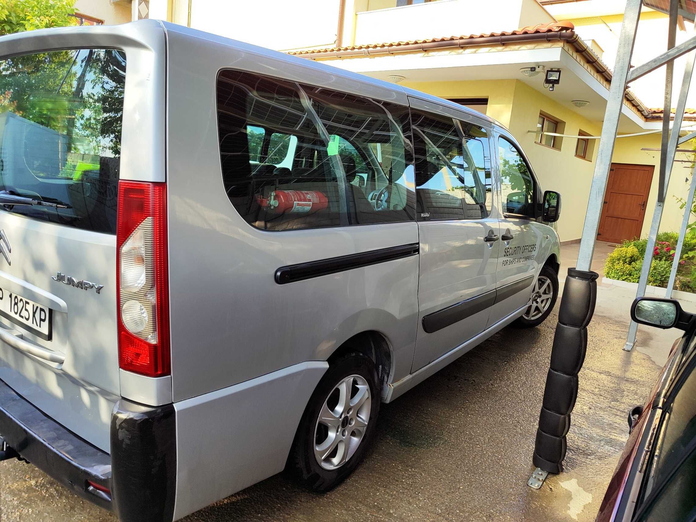 Пътнически Citroen Jumpy Джъмпи ДЪЛГА БАЗА с теглич, супер КЛИМАТРОНИК