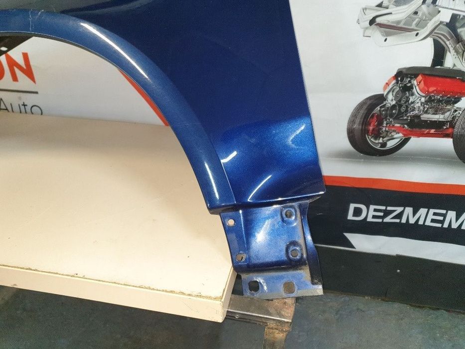 Aripa  stanga fata VOLKSWAGEN TOUAREG 7LA, 7L6, 7L7 2002 - 2013 3.0 V6 TDI