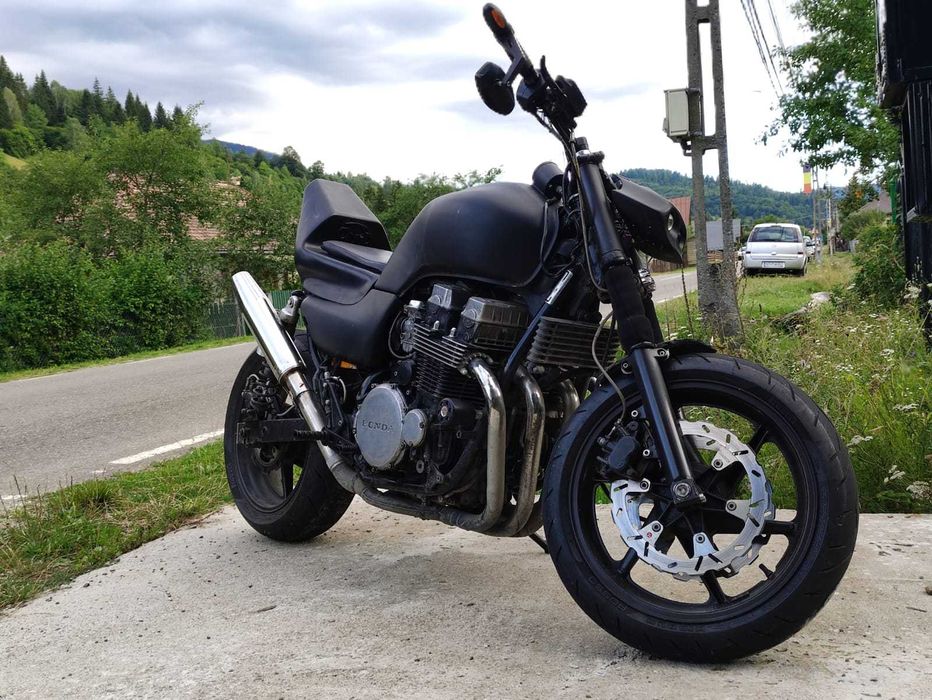 Vand Honda CB 750 Street Figheter