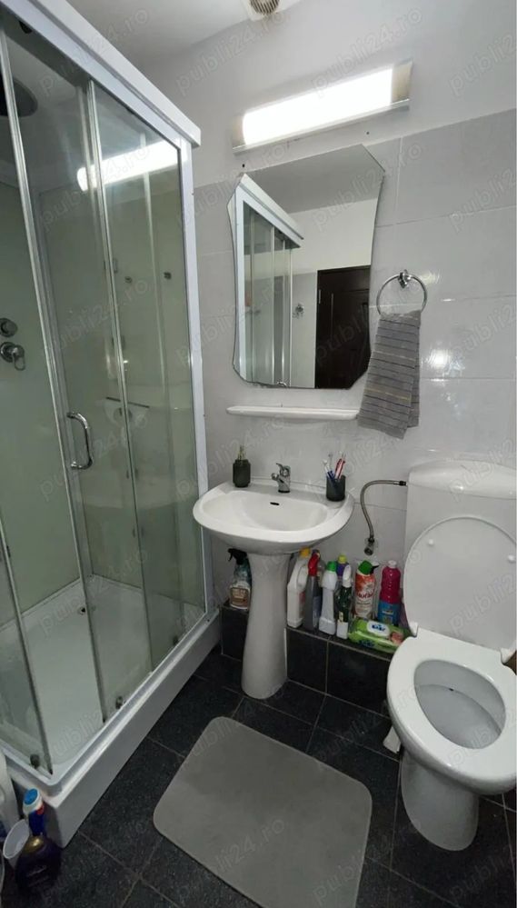 Vand Apartament 2 camere