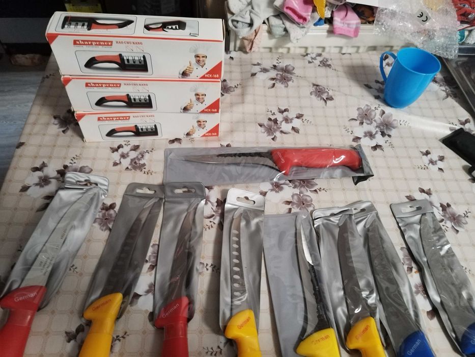 Cutite diferite dimensiuni