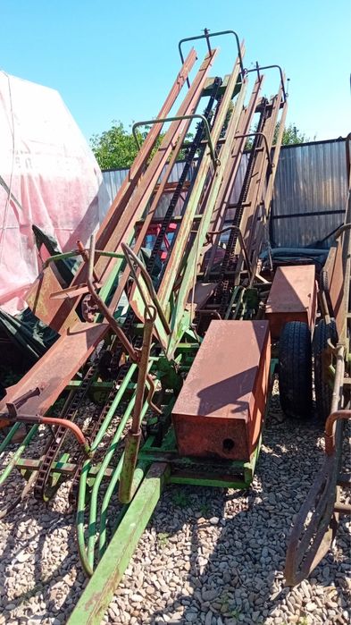 Vand incarcatoare de baloti