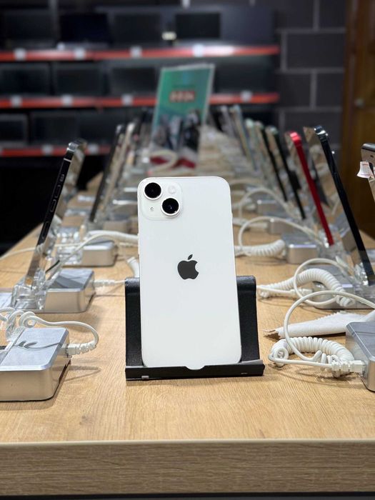 Телефон iPhone 13 128Gb / Айфон 13 128Гб 79%