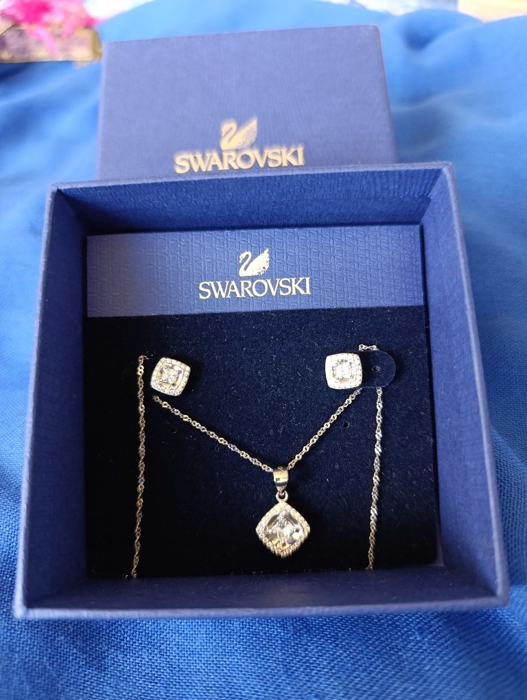 Set Swarovski, argint, cercei și colier