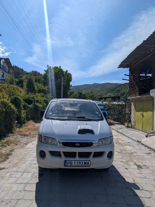 Hyundai  H1 2 500m³