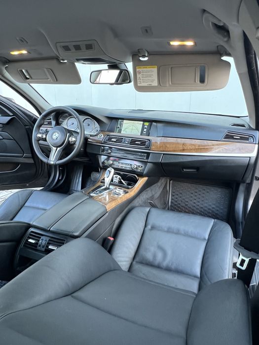 Bmw 520d/F10/184cp/Navi Mare/Cameră/Piele