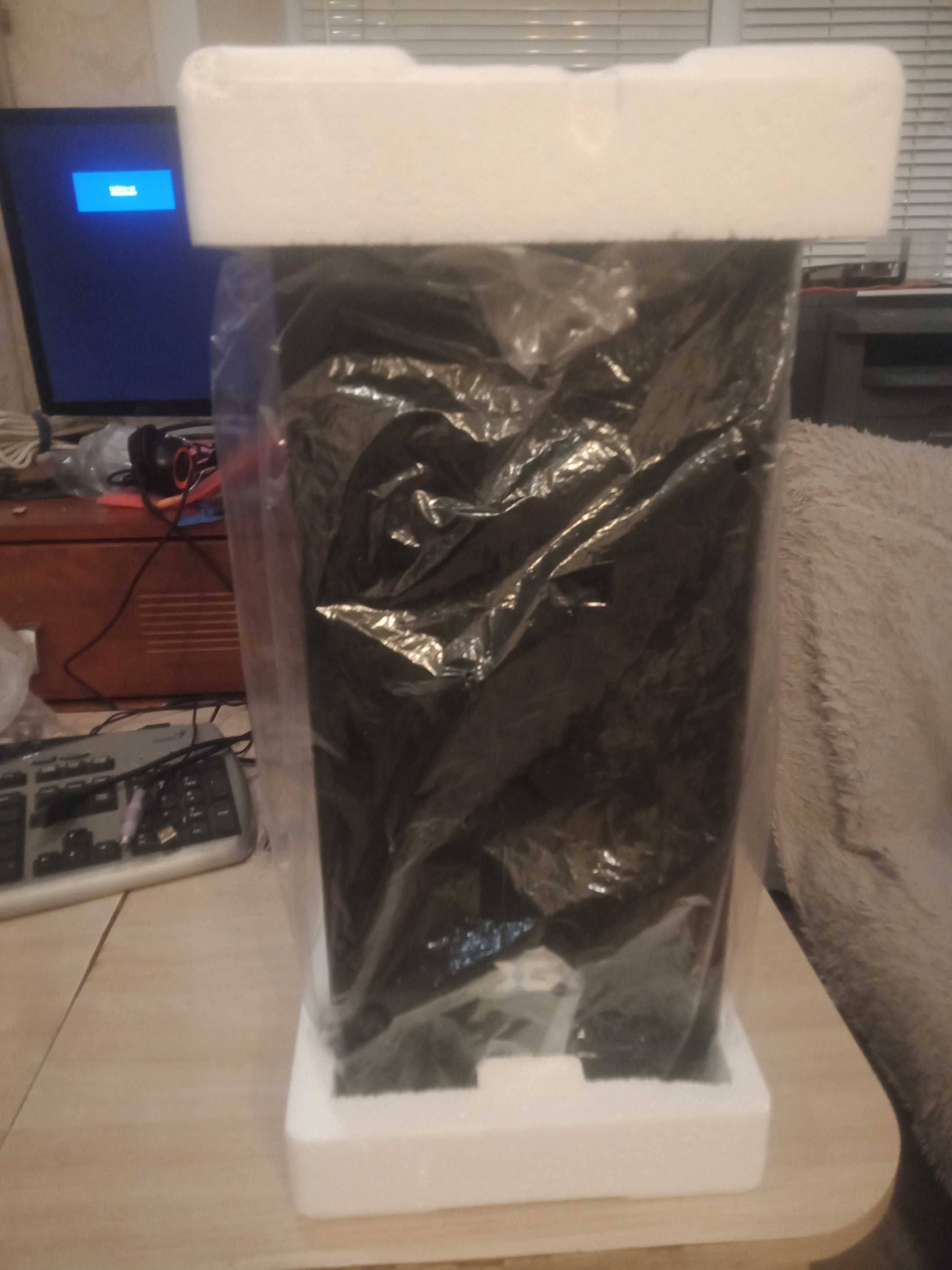 Компьютер/i7/DDR4 32Gb/RX 580/SSDM.2 256, HHD 500/500W/6*120LED