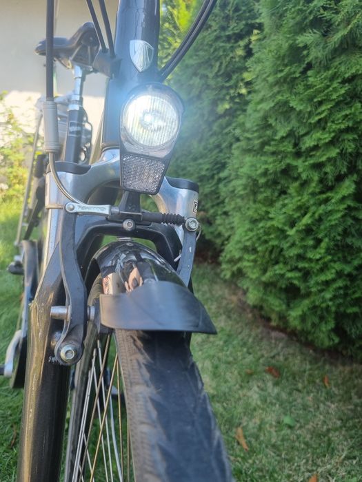 Bicicletă electrică trek t200+