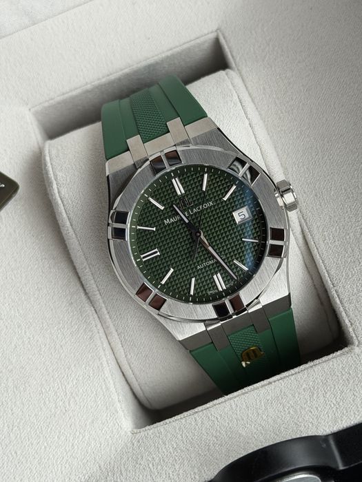 *Чисто нов* автомотичен часовник Maurice Lacroix Aikon 39mm