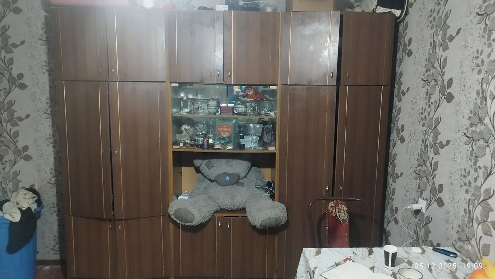 Шкаф идеальном состояние срочно продам