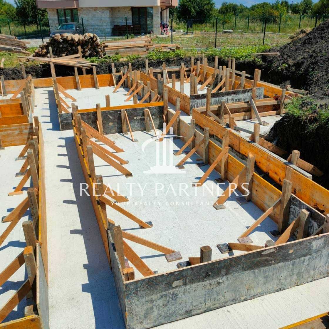 Продава къща – с. Пролеша, обл. София