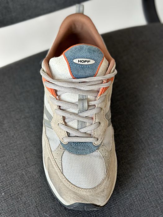 Продавам мъжки сникърси HOFF