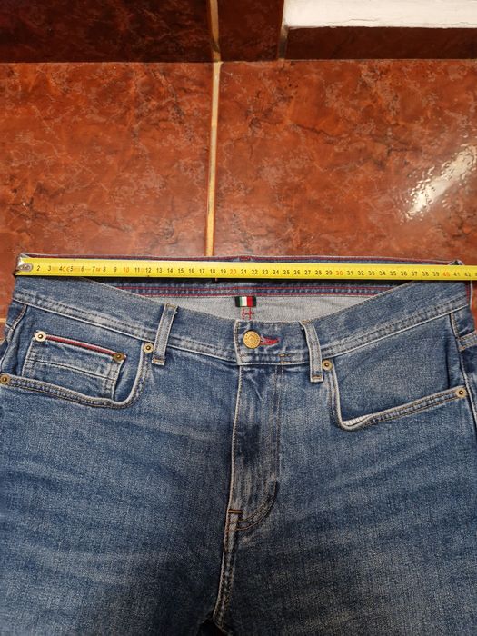 Blugi Tommy Hilfiger