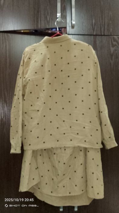 Леоновый двойка. Размер56 ўзбда