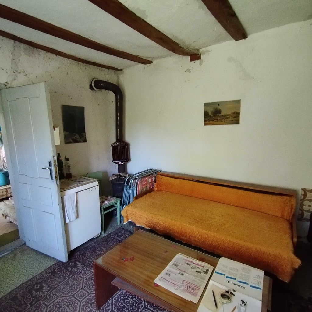 Продава се Къща в София, Младост 2 - 30 кв.м за 1000 €/кв.м - Снимка #3