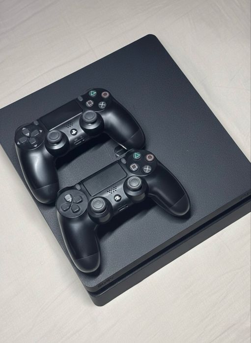 playstation 4 slim