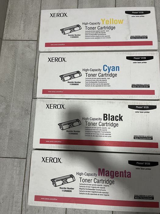 Vand cartuse toner imprimanta xerox phaser 6120 high capacity