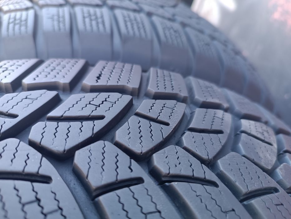 195/65/15 Firestone