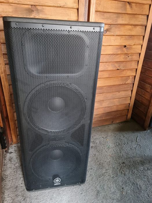 Vând boxă Yamaha Dsr-215