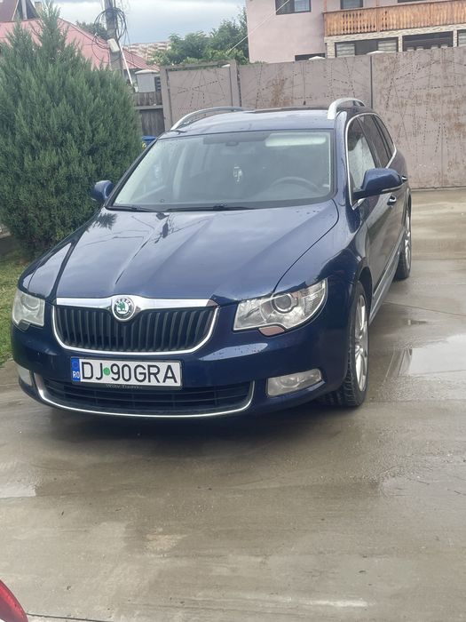 Skoda Superb 2011