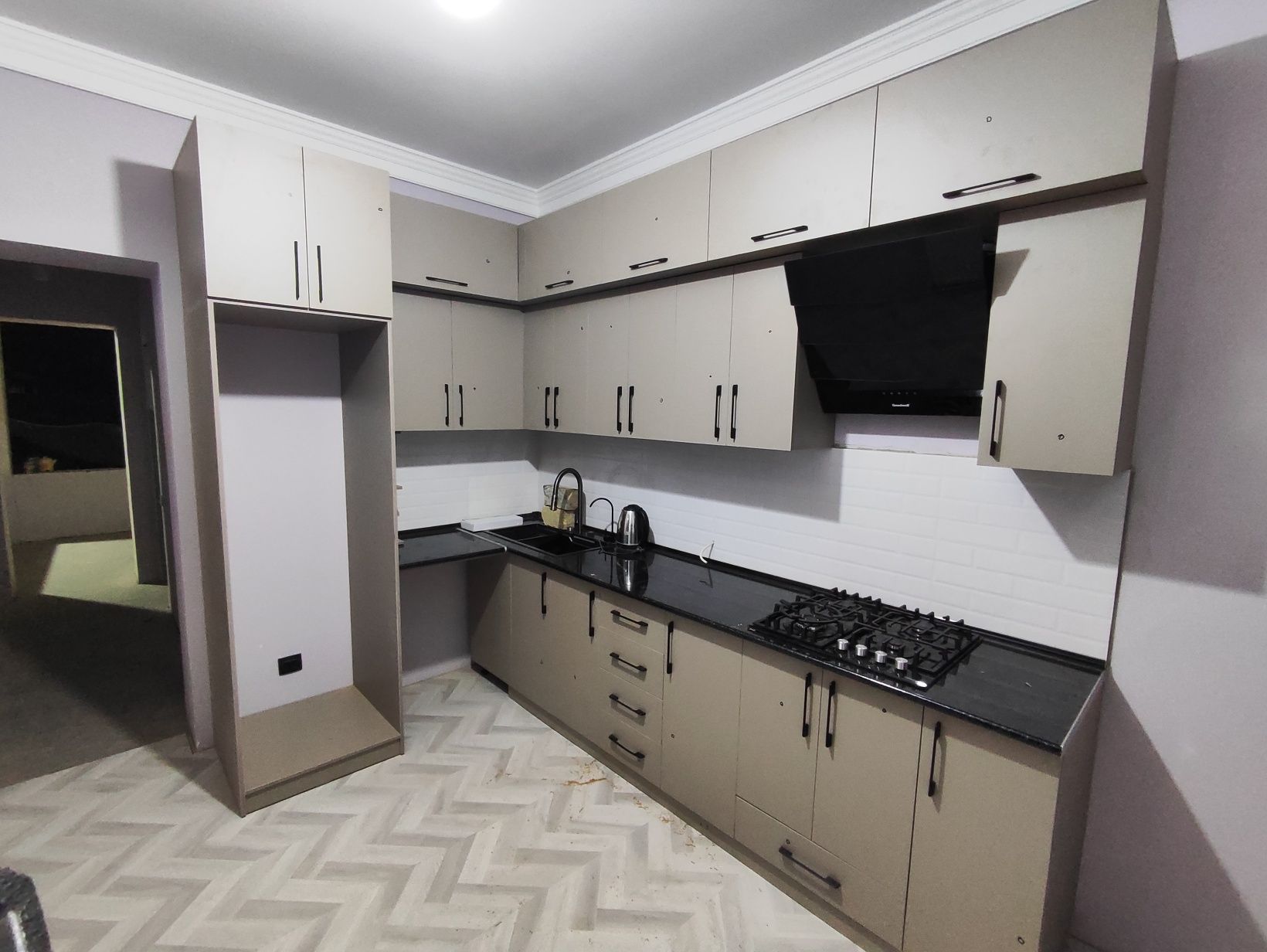Mebel zakaz boʻyicha tayyorlab beramiz
