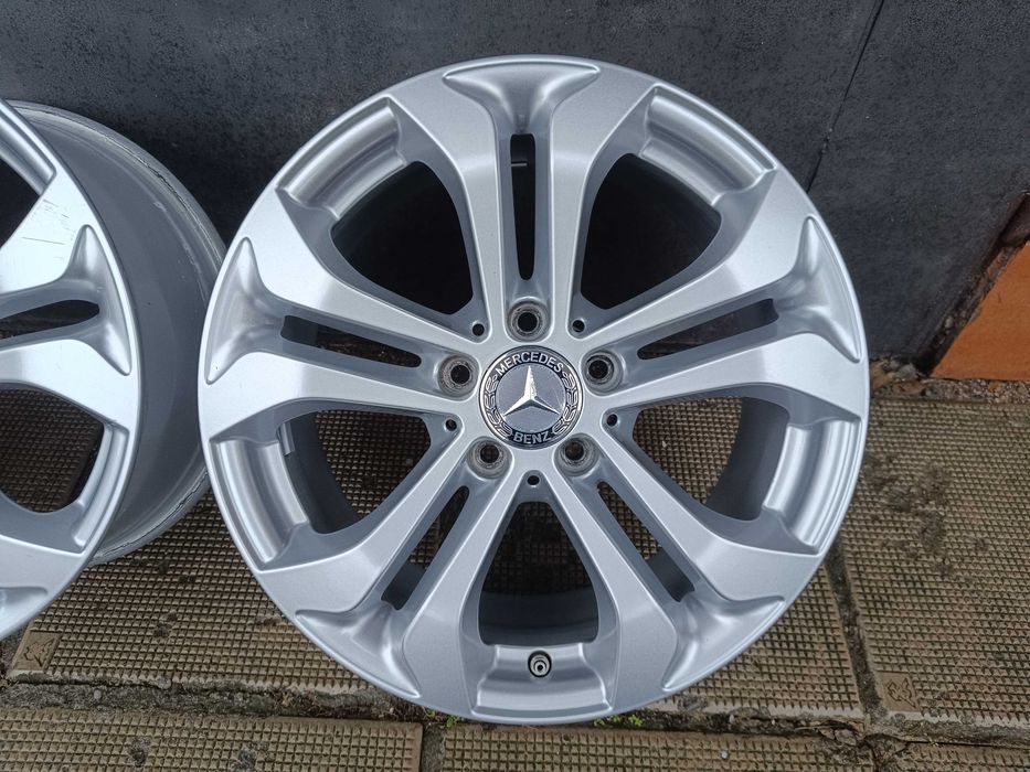 ОРИГИНАЛНИ джанти 17 ' 5x112 МЕРЦЕДЕС / MERCEDES BENZ ET36 7,5J 66,6