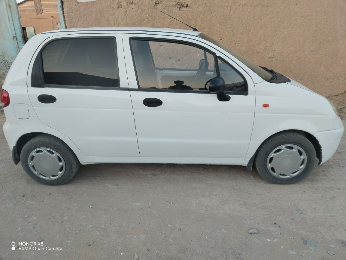 Matiz sotiladi narxini kelishamiz
