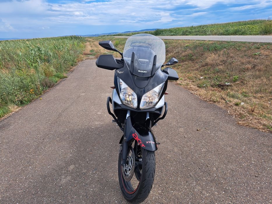 Suzuki V-strom DL 650 2004