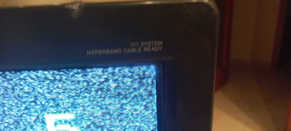 Телевизор Sony model Trinitron