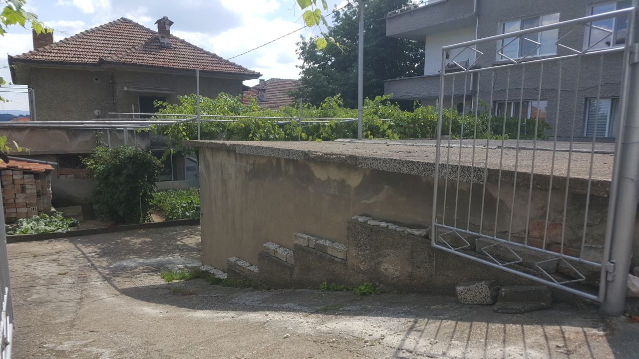 Продава се Гараж / Паркомясто в Велико Търново, Асенов - 23 кв.м за 710 €/кв.м - Снимка #1