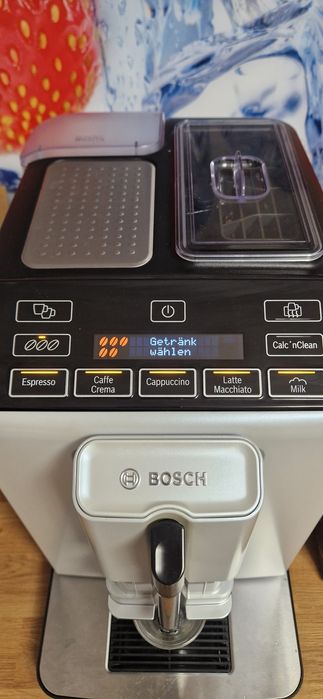 Vând expressor de cafea  BOSCH