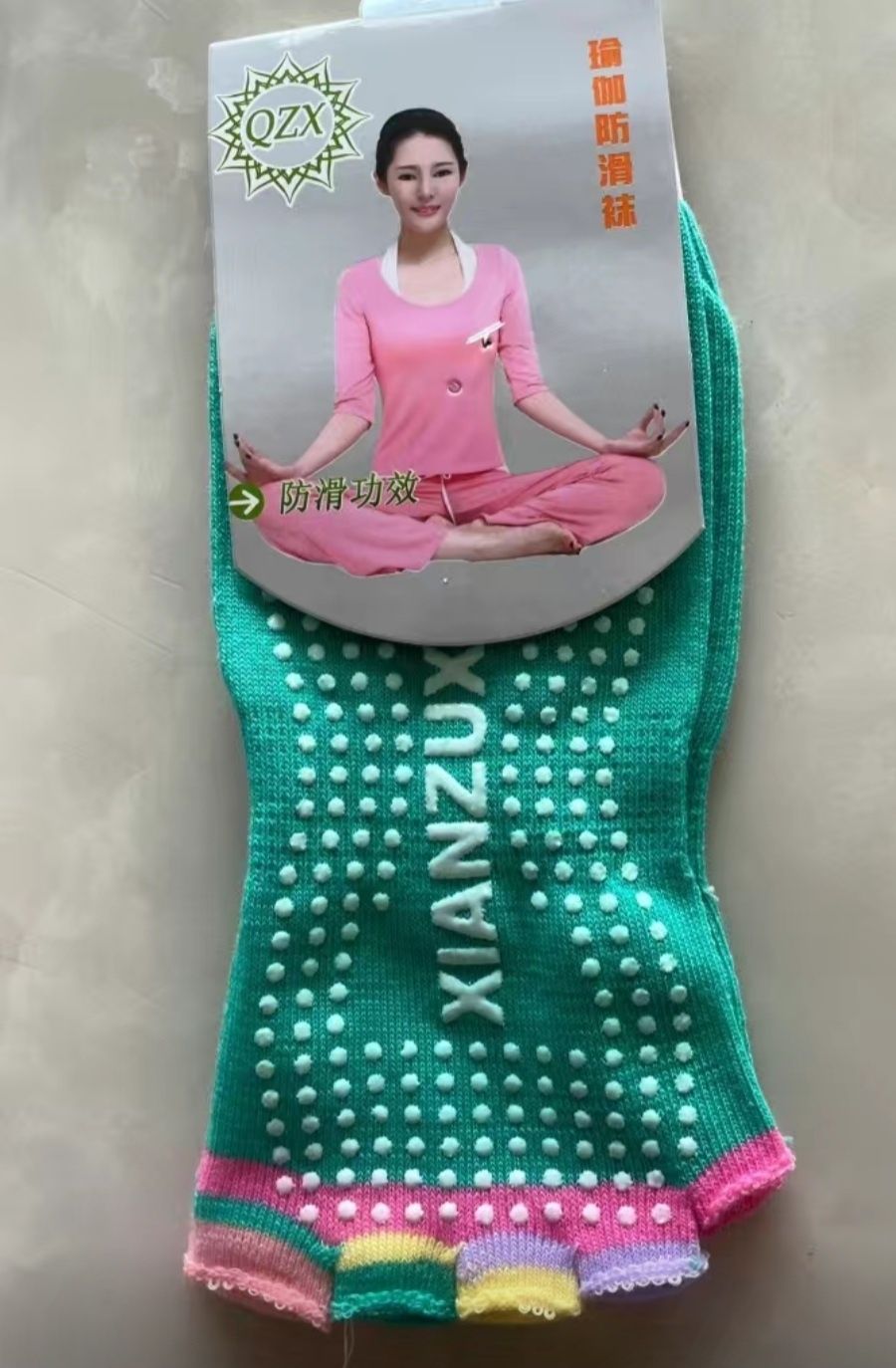 Носки для йоги размер стандарт 2 вида