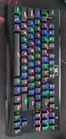 Tastatura gaming mecanica Redragon Visnu, iluminare rainbow