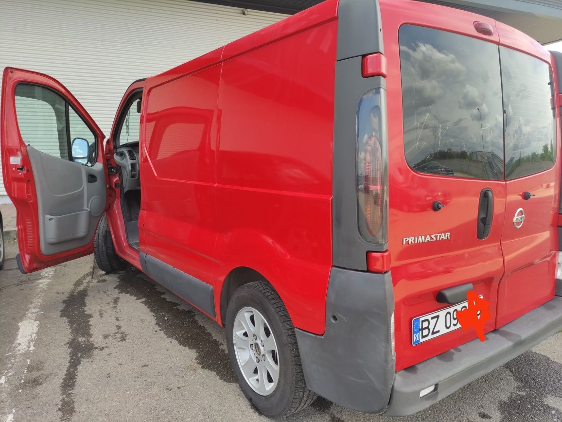 Autoutilitara duba Nissan Primastar an 2005 1895CC