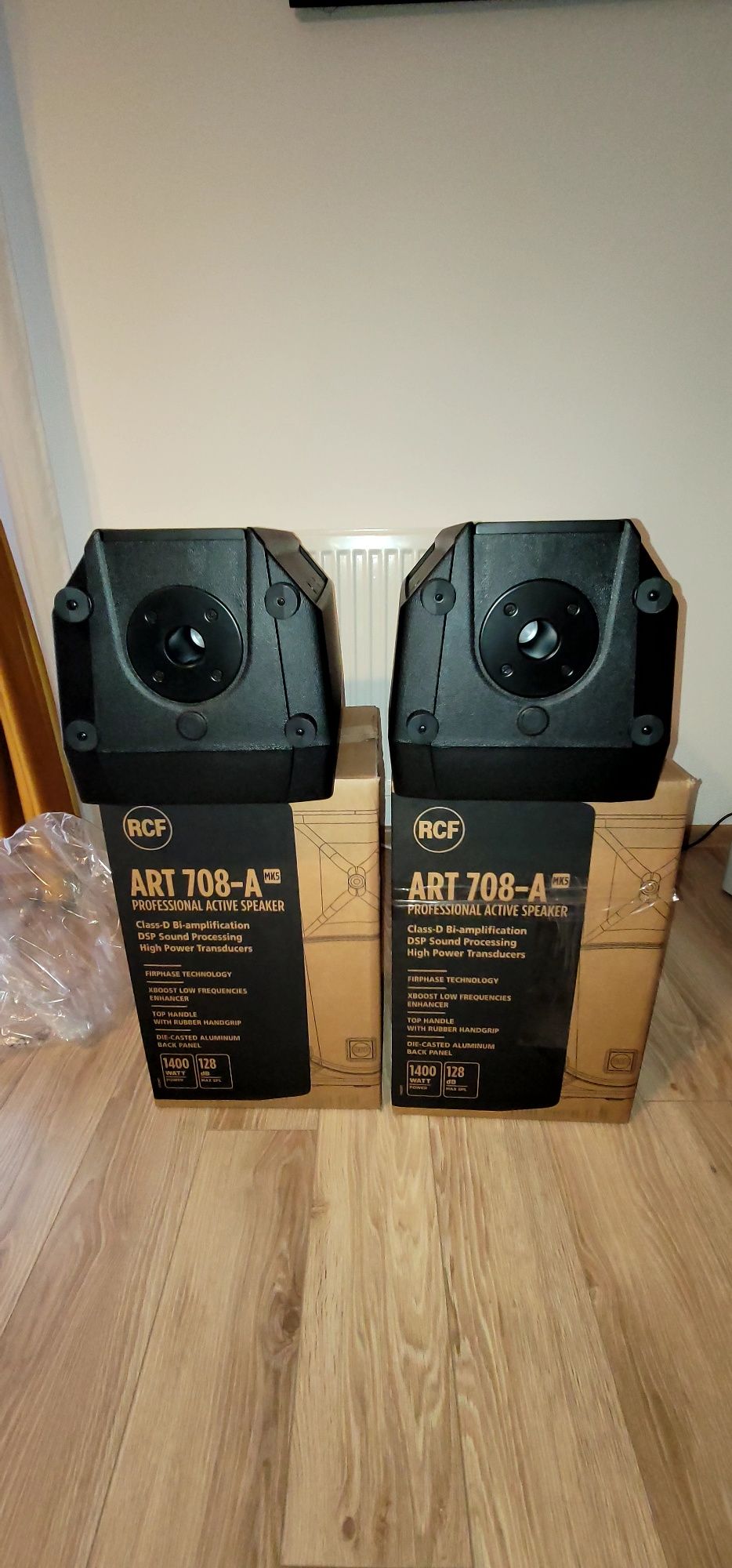 2 Boxe Active RCF ART 708 A MK 5 Noi Noute Huse ORIGINALE