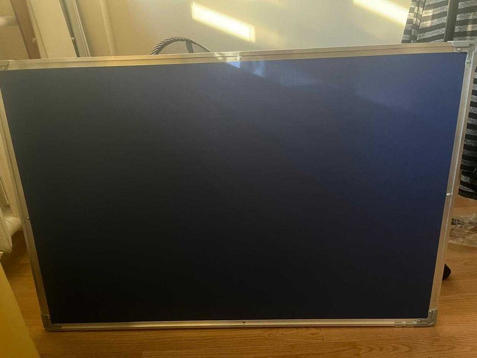 Продам доску для заметок на стену