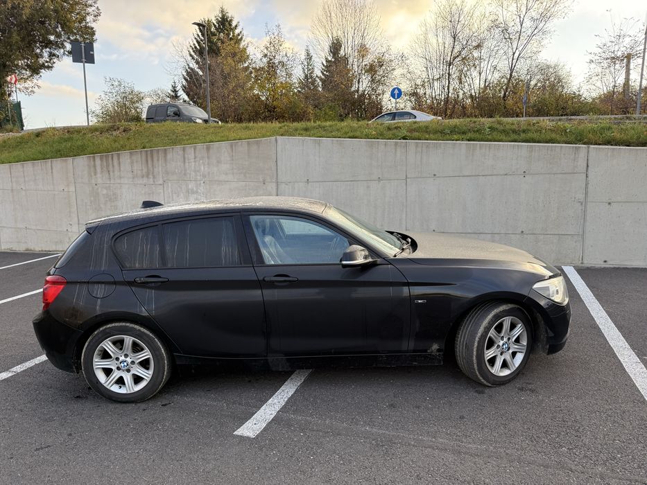 Vand BMW 120d Sport 2012