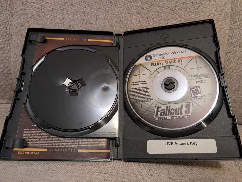 Joc PC Fallout 3 Game of the Year / Jocul Anului [utilizat]