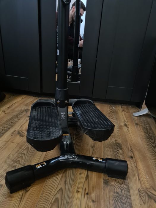 Stepper Domyos ST510 – foarte puțin folosit, stare foarte bună