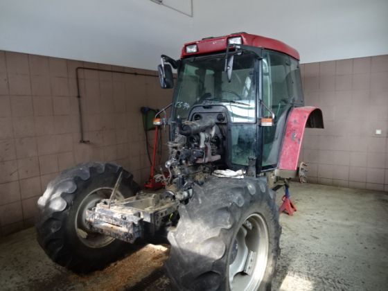 Dezmembrez Tractor case ihc 433 533
