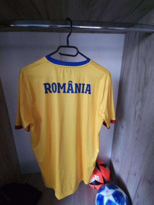 Tricou fotbal Original România Penny 2024

Descriere: Vând tricou orig