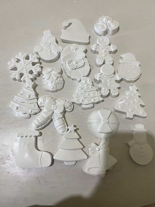 Гипсови фигурки за оцветяване