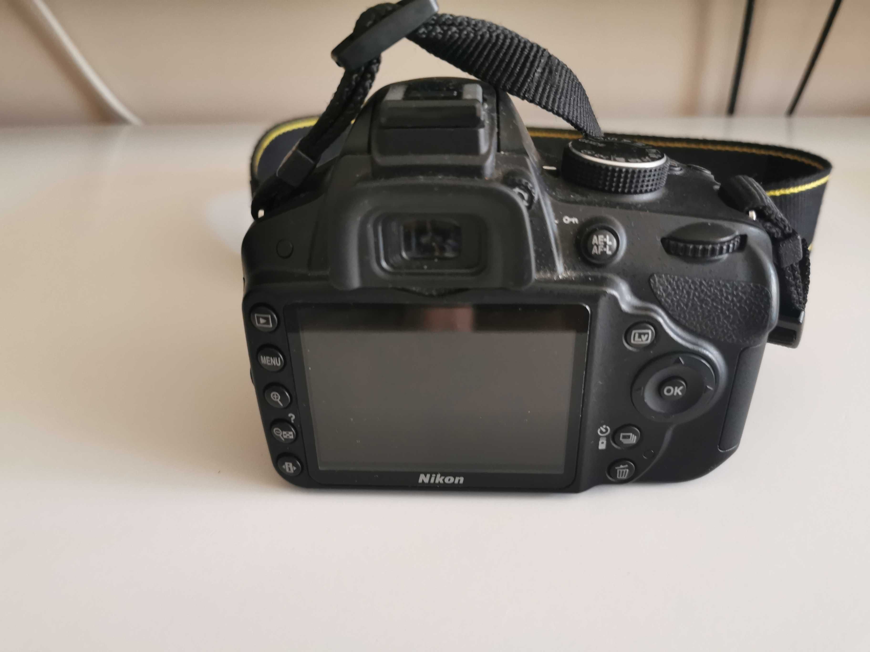 Фотоапарат Nikon D3200